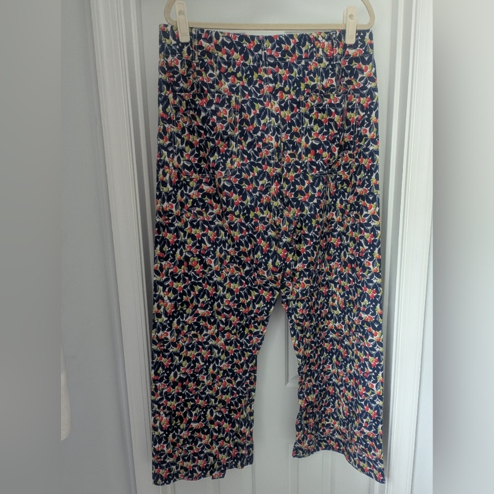 Anthropologie Maeve Colette Crop - Olive Print